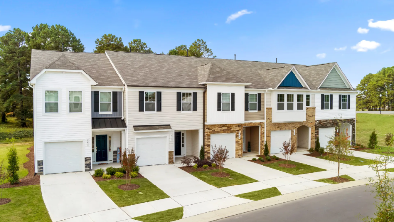49 Lavender Ln