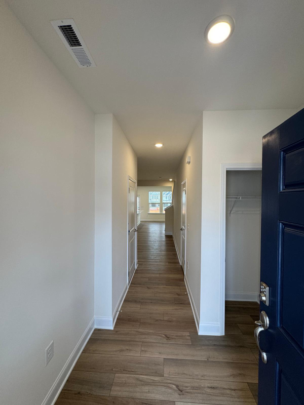 49 Lavender Ln - Photo 4 of 19