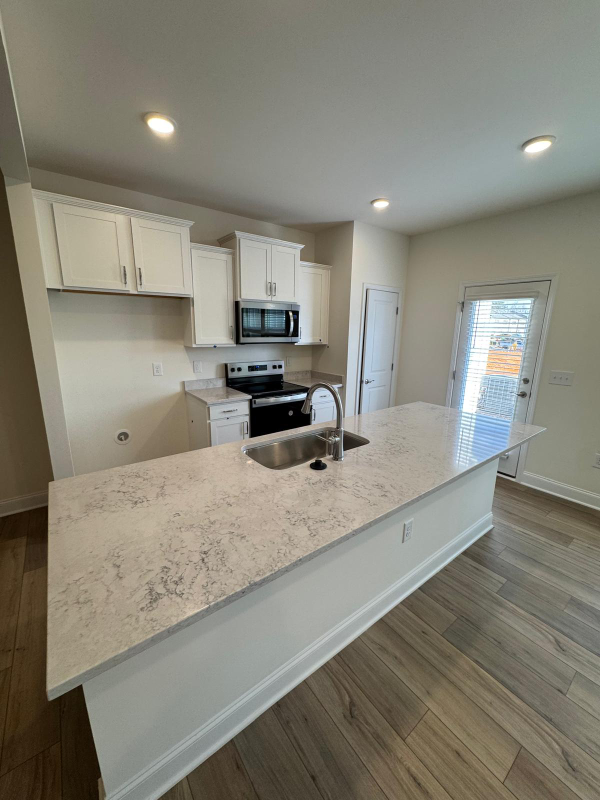 49 Lavender Ln - Photo 6 of 19
