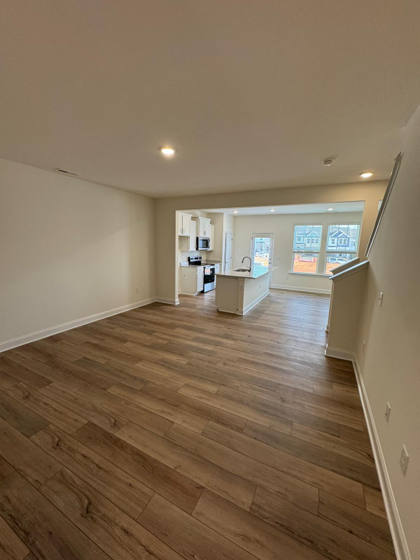 49 Lavender Ln - Photo 7 of 19