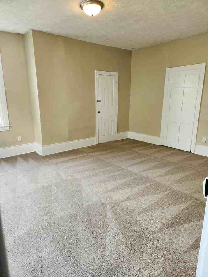 5 N Main St #2 - Photo 2 of 9
