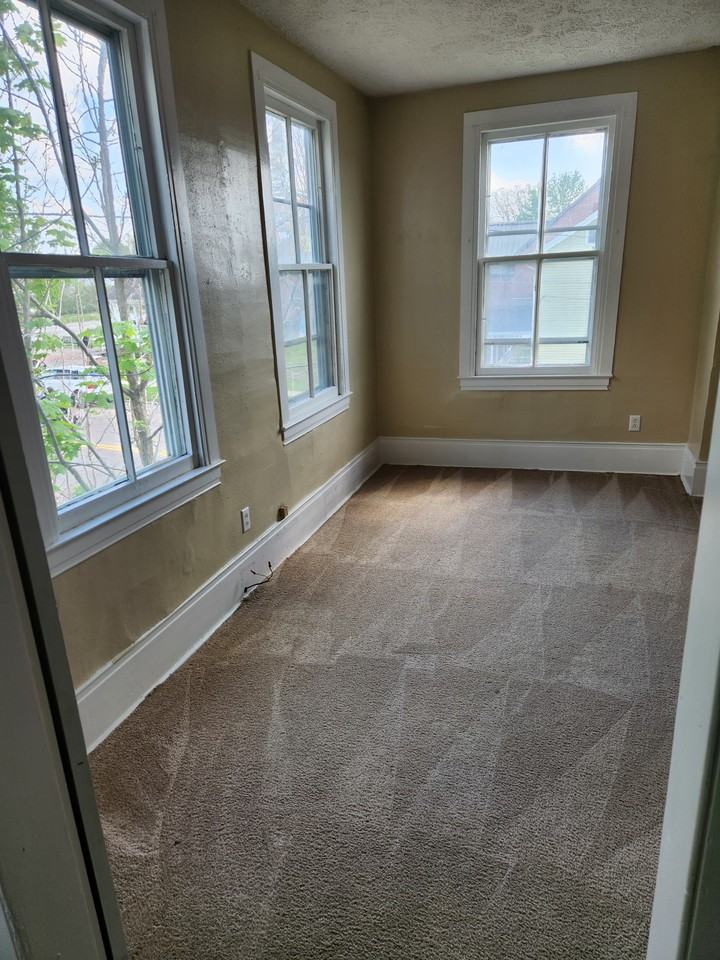 5 N Main St #2 - Photo 3 of 9