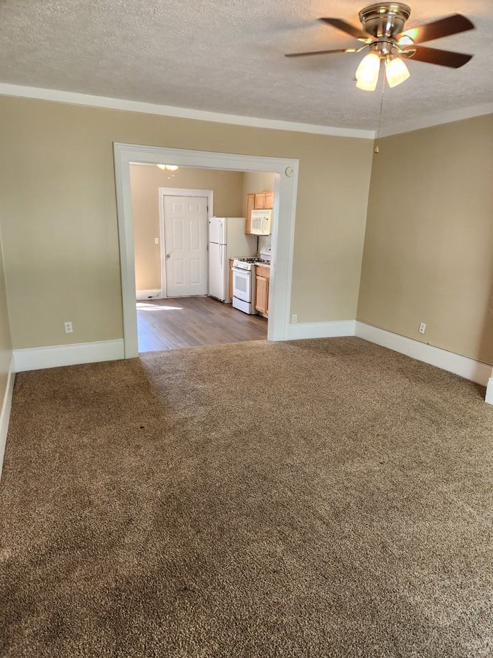 5 N Main St #2 - Photo 7 of 9