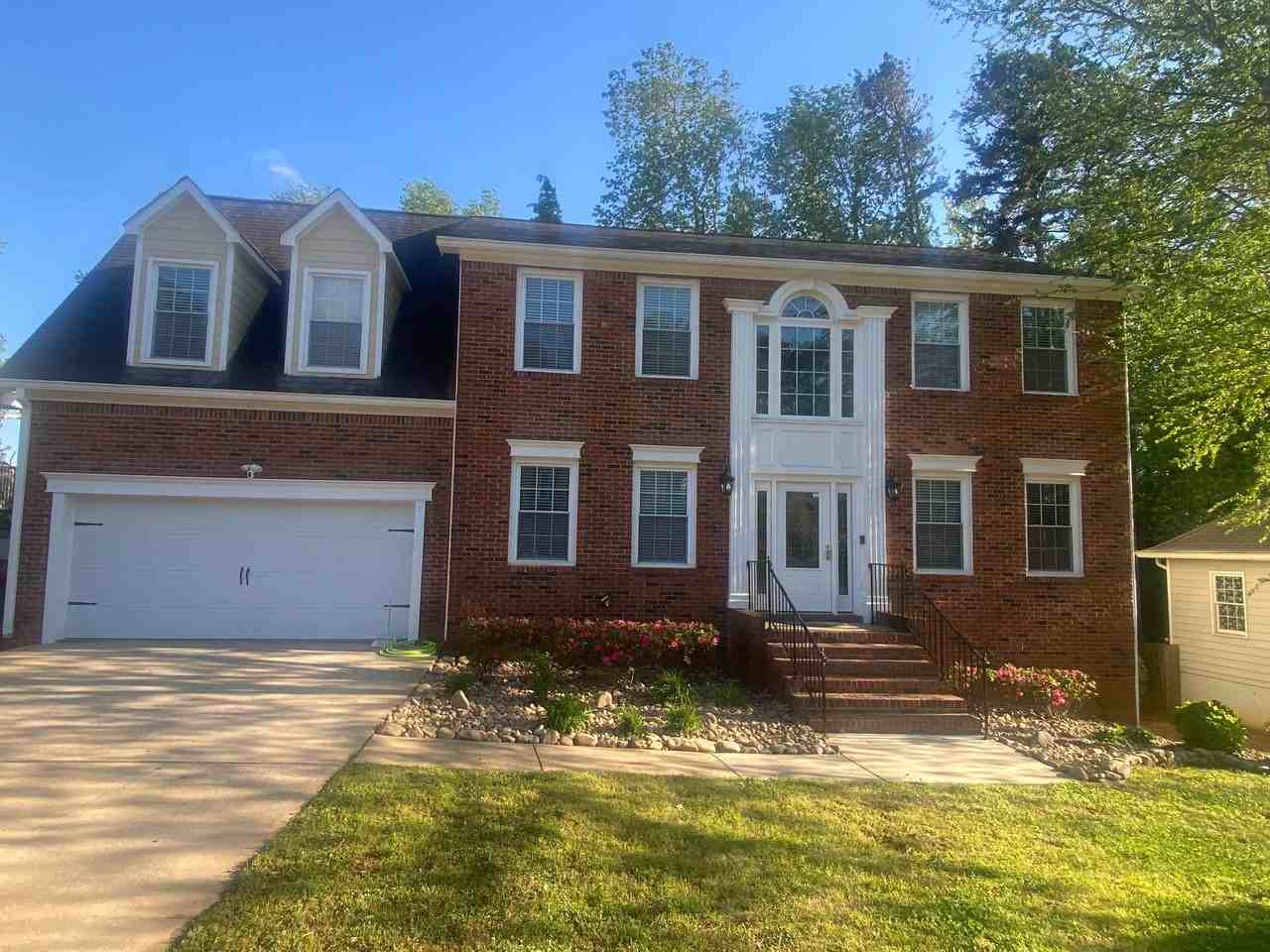 1848 Stonebrook Way - Photo 3 of 5