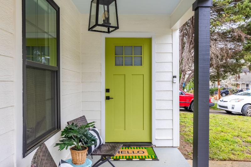 725 Grant Ter Se - Photo 2 of 20