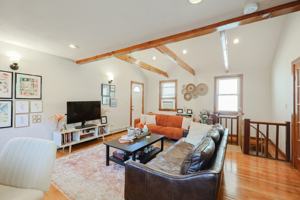 featured image of 127 Amory St #1