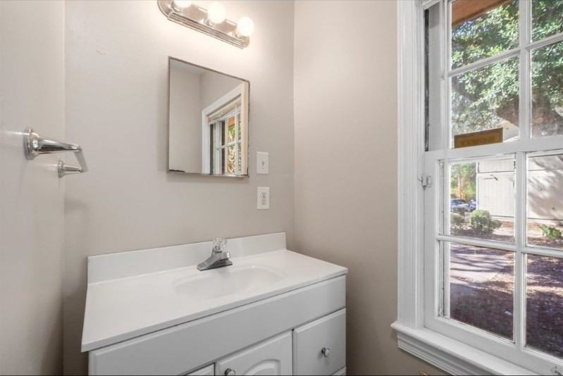106 Dixie Dr #3 - Photo 7 of 7