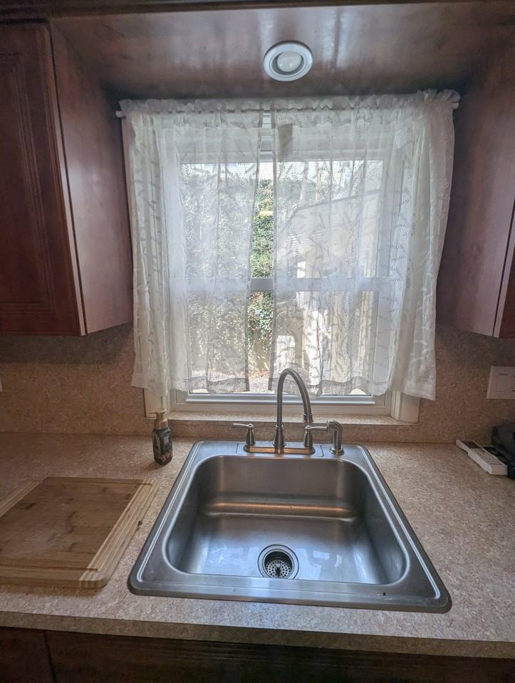 22 Gaines St #1stFL - Photo 5 of 19