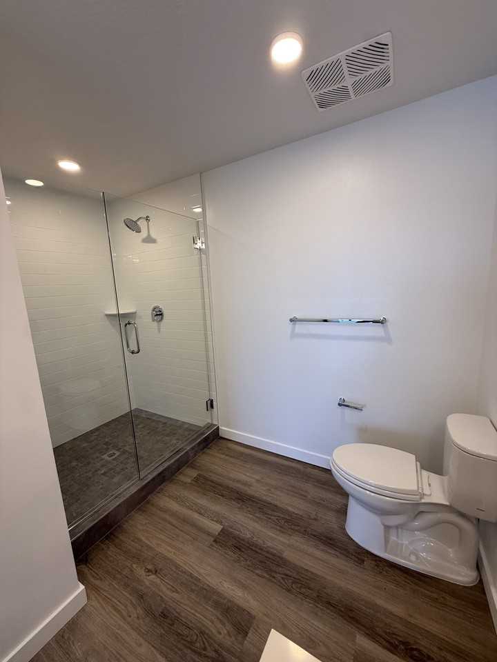 120 Northwest 7th Avenue #B - Photo 4 of 19