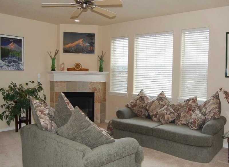 3844 Sw Binford Ave - Photo 4 of 13