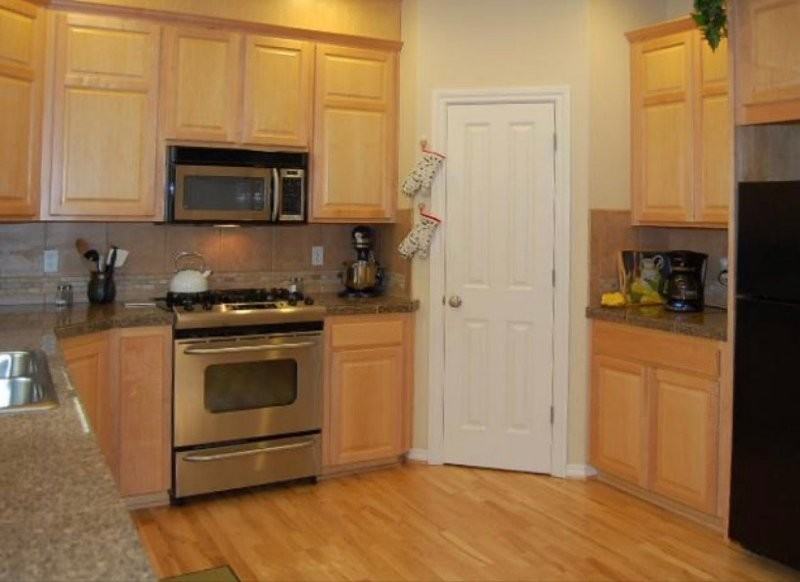 3844 Sw Binford Ave - Photo 7 of 13