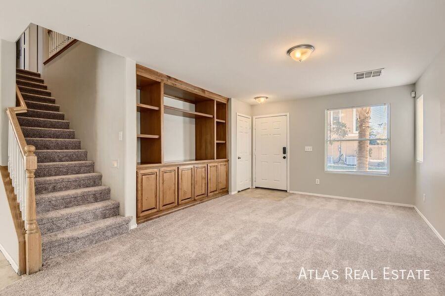 8348 Wildwood Glen Dr - Photo 3 of 18