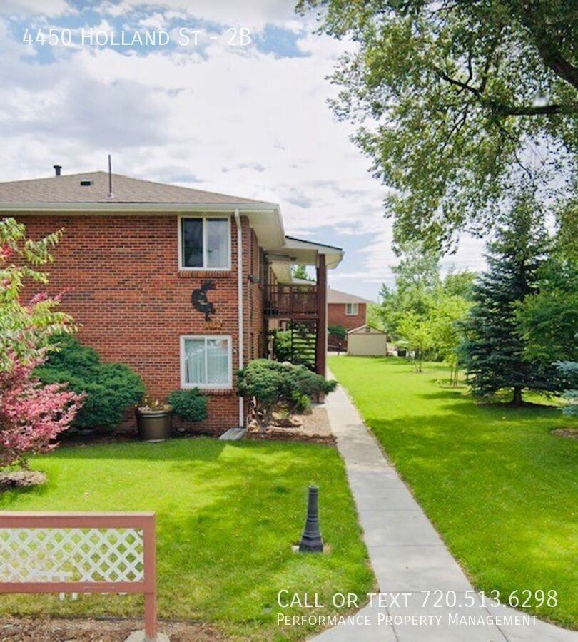 4450 Holland St #2B - Photo 3 of 14