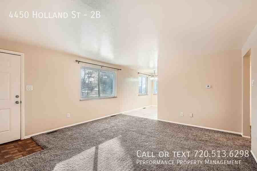 4450 Holland St #2B - Photo 4 of 14