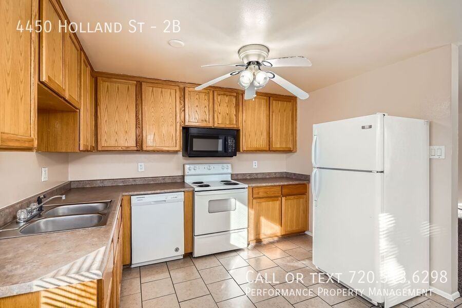 4450 Holland St #2B - Photo 5 of 14