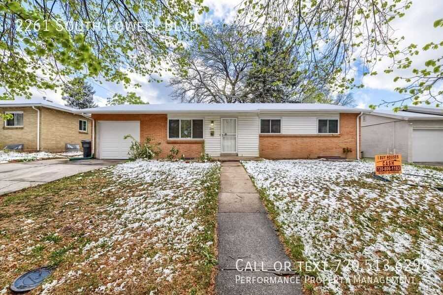 2261 S Lowell Blvd - Photo 3 of 22