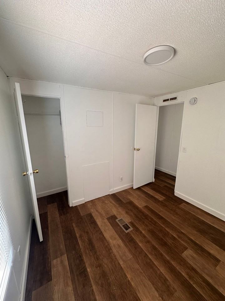 7555 R H Rd - Photo 5 of 11