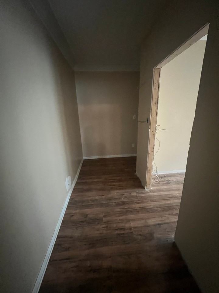 138 W 70th St #1 - Photo 6 of 14