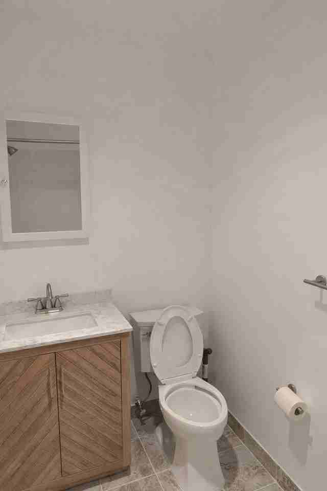 47301 Delaire Landing Rd #301 - Photo 7 of 21