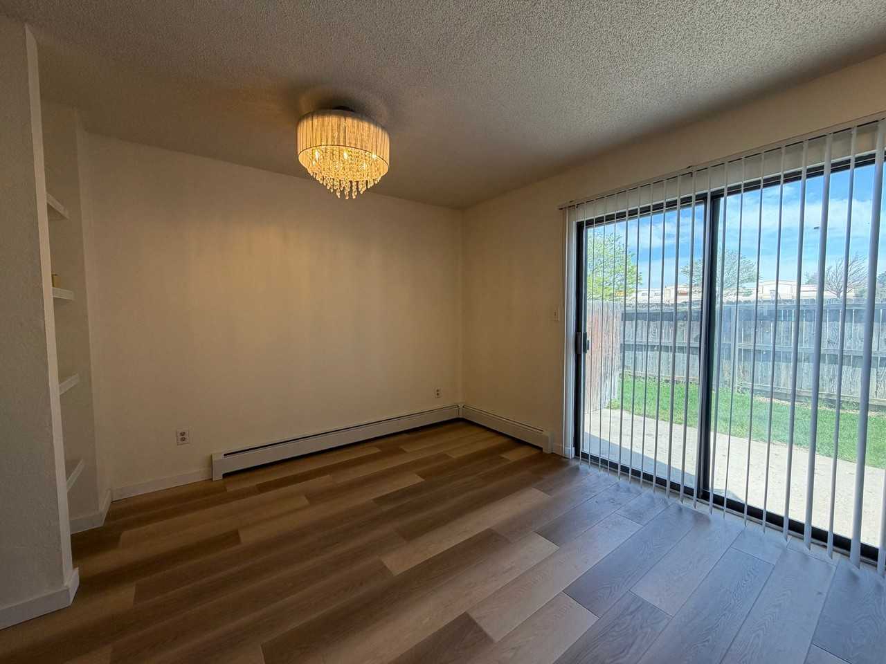 919 44th Avenue Ct - Photo 2 of 10