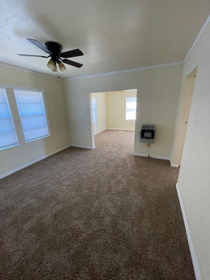 2032 Nw 13th Ave #2032NW13TH - Photo 5 of 5