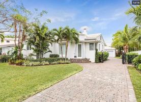 featured image of 1082 Ne 89th St