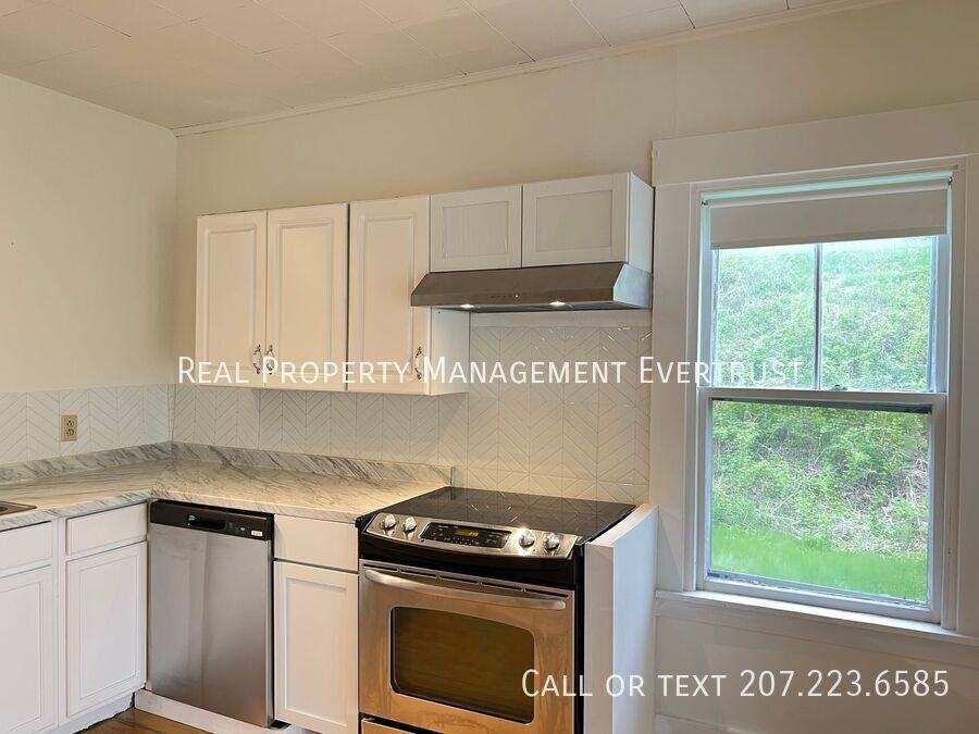 1 Summer St #4 - Photo 3 of 20