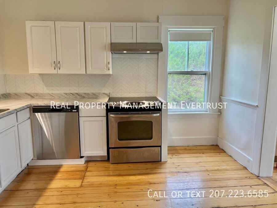 1 Summer St #4 - Photo 5 of 20