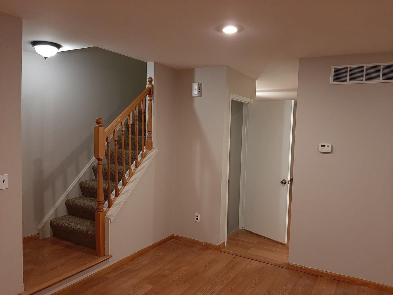 38177 Jamestown Dr - Photo 5 of 15