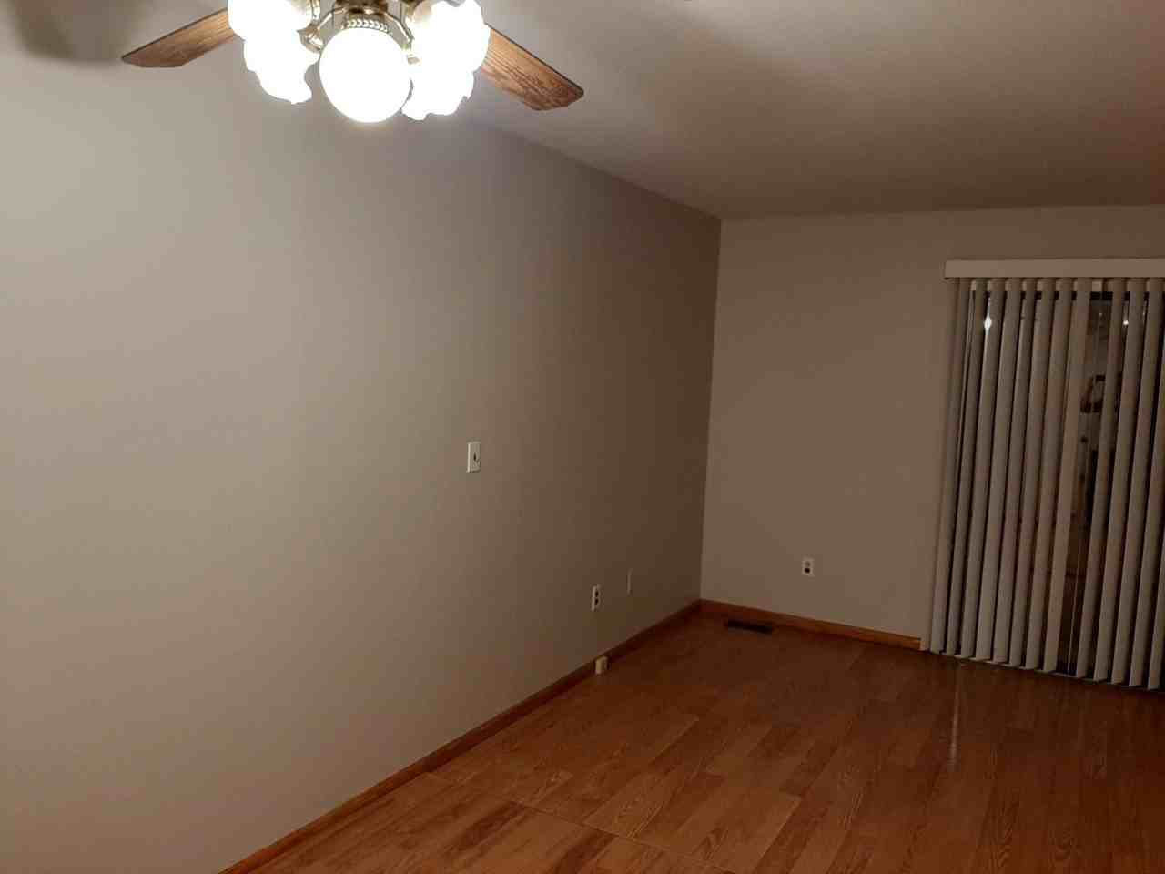 38177 Jamestown Dr - Photo 7 of 15