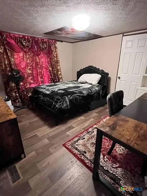 453 E Zipp Rd - Photo 6 of 10