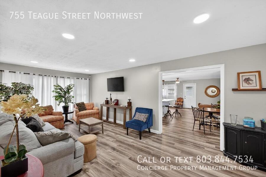 755 Teague St Nw - Photo 4 of 19