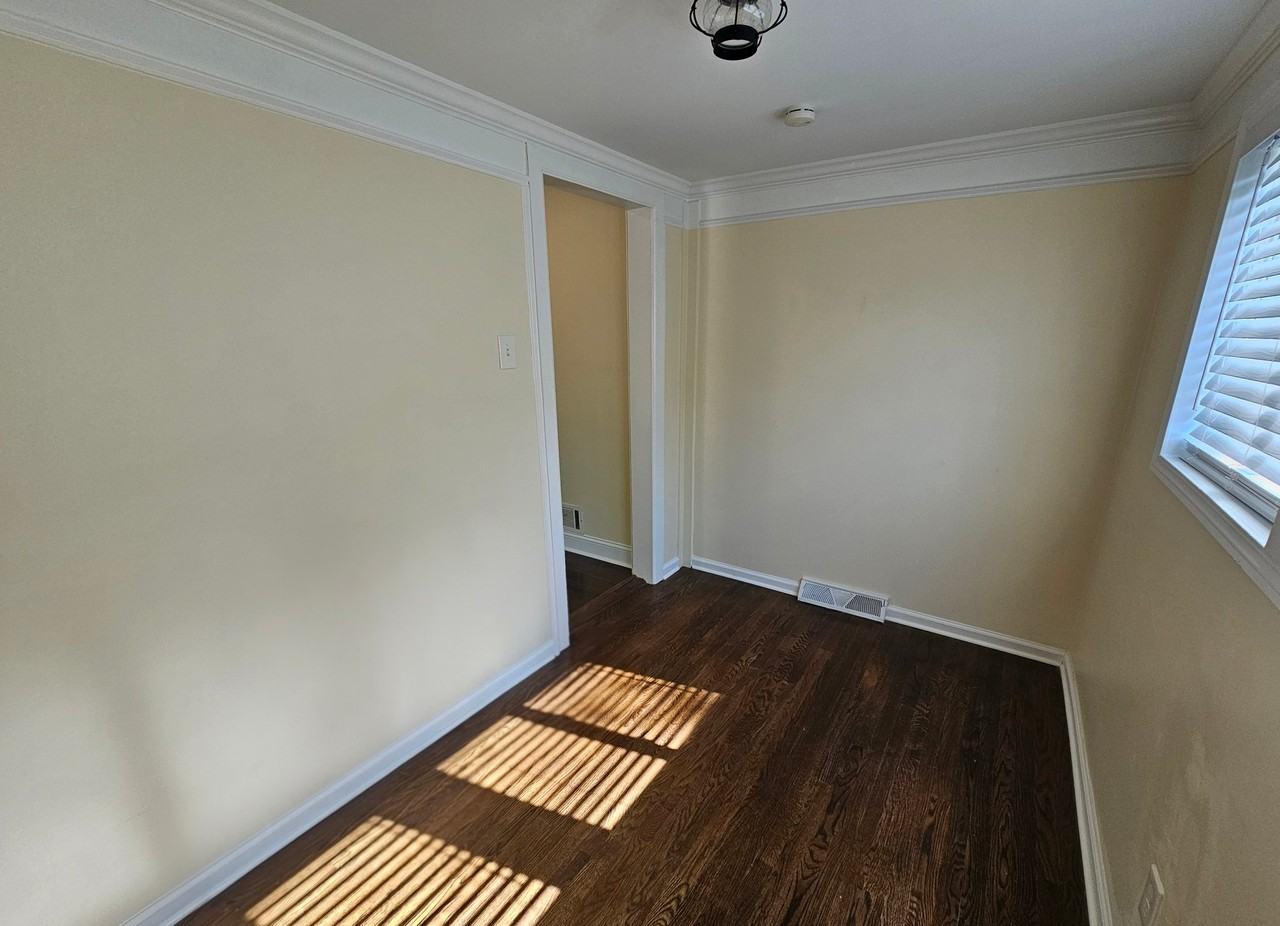 276 Frasier St Se - Photo 4 of 18