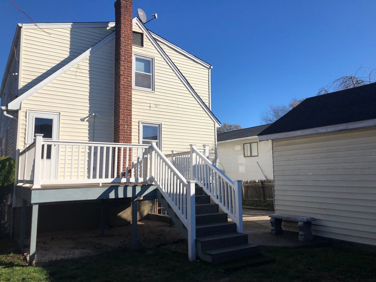 9 Graywood Rd #B1 - Photo 2 of 20