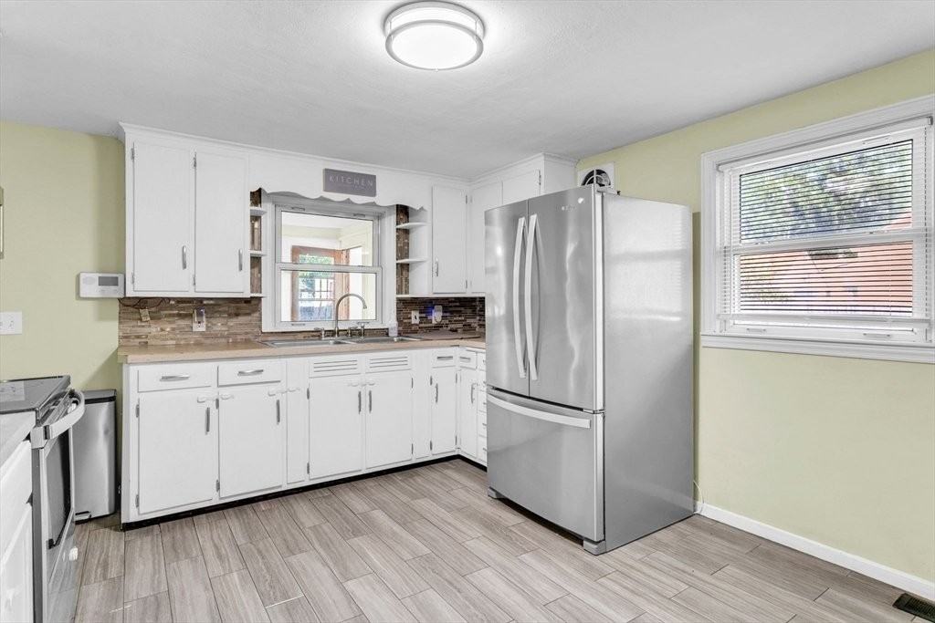 80 Victoria St - Photo 4 of 17