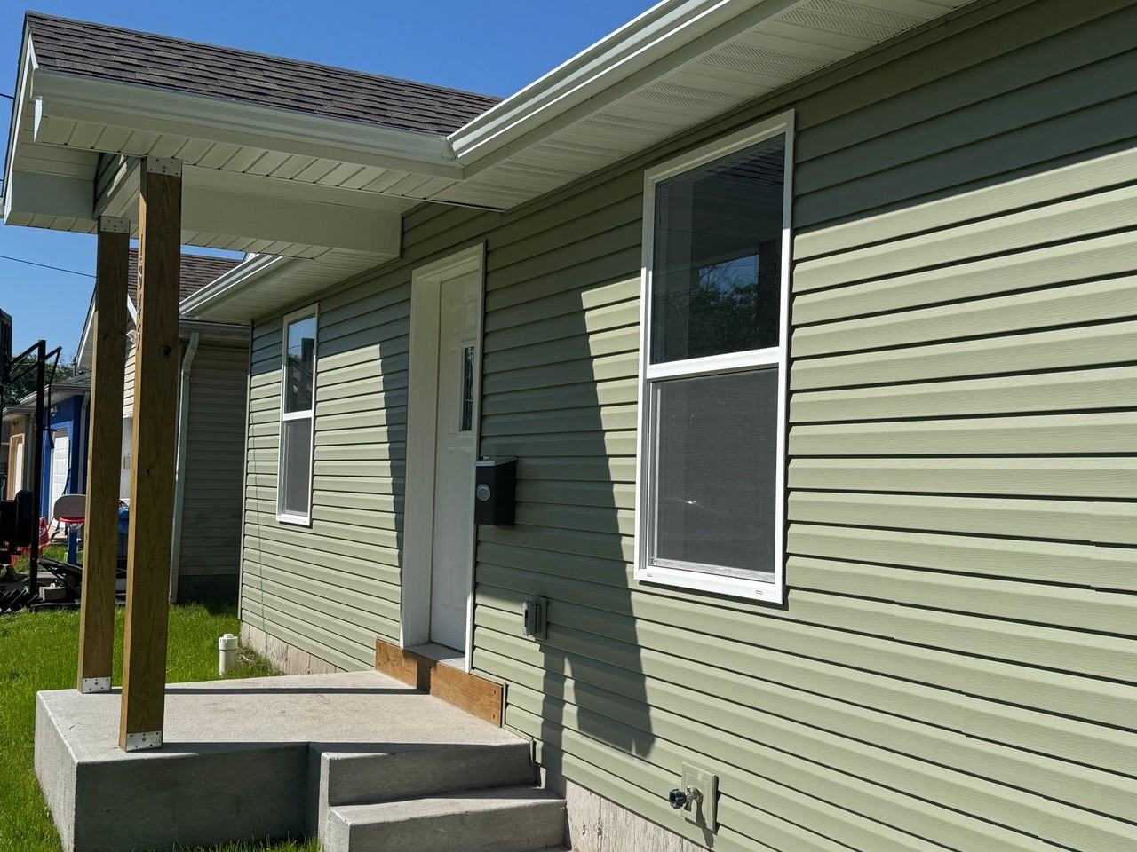 1845 N Colgate Ave - Photo 2 of 18