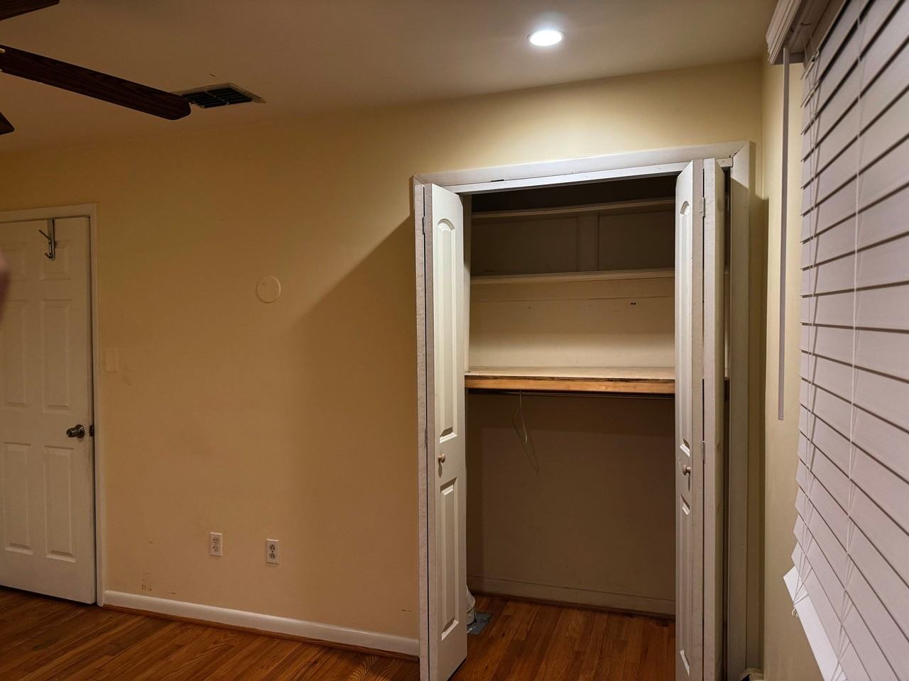 4433 Village Dr - Photo 6 of 11