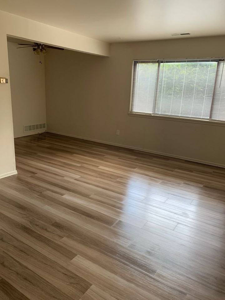 Highfield Crossing Apartments - Photo 2 of 7