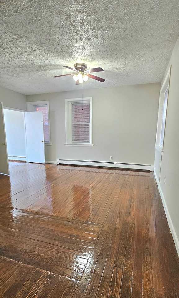191 Wooster St #1B - Photo 3 of 12