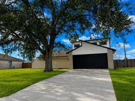 featured image of 214 Oleander St