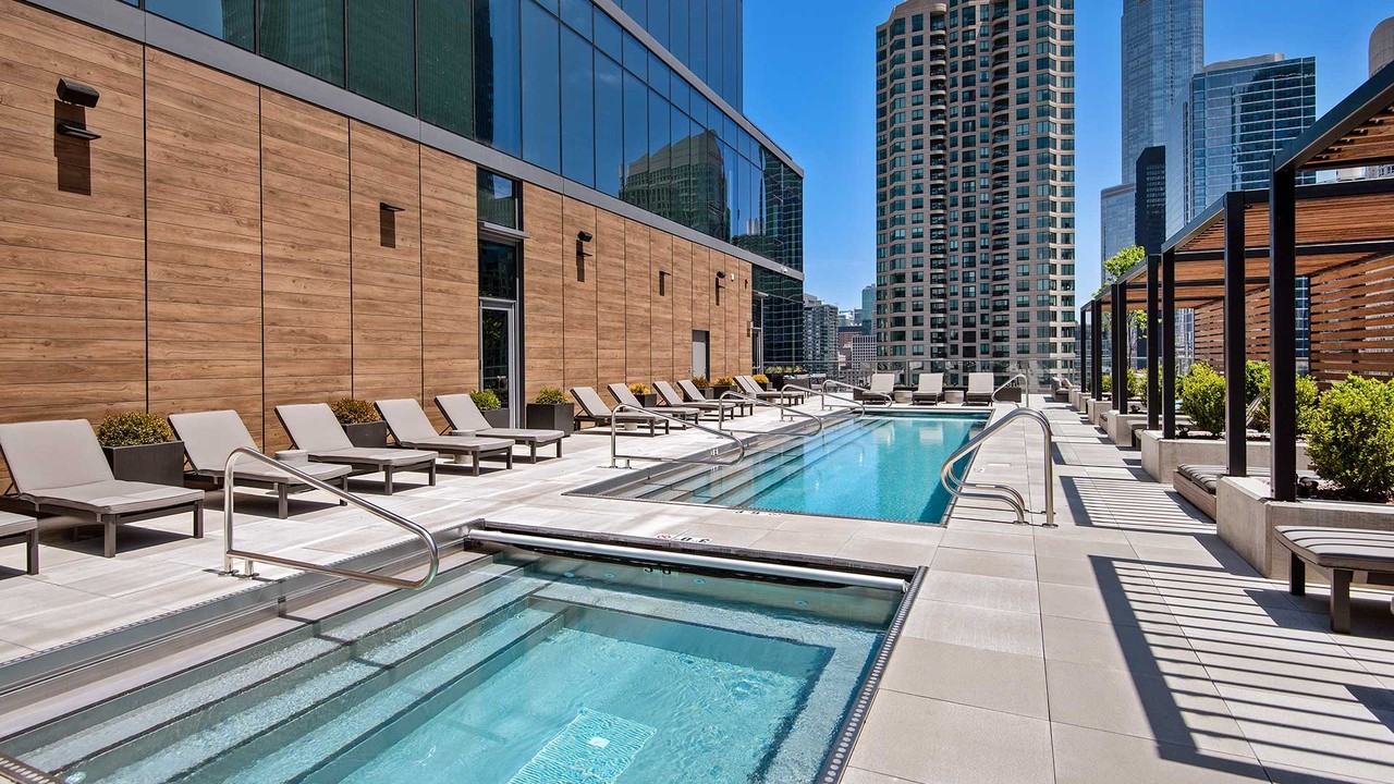 420 N Franklin St - Photo 7 of 9