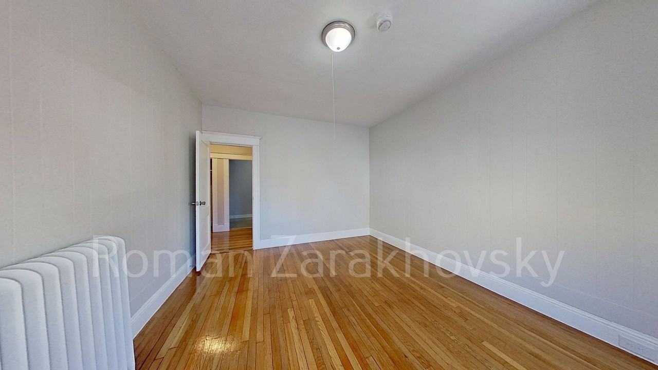 219 Kelton St #1 - Photo 5 of 15