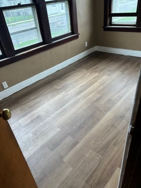 822 19th St - Photo 7 of 8