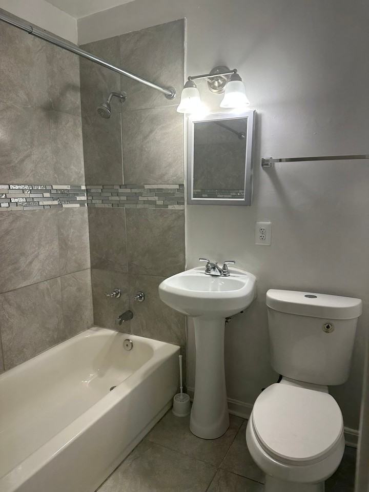 4037 Cedardale Rd - Photo 2 of 13