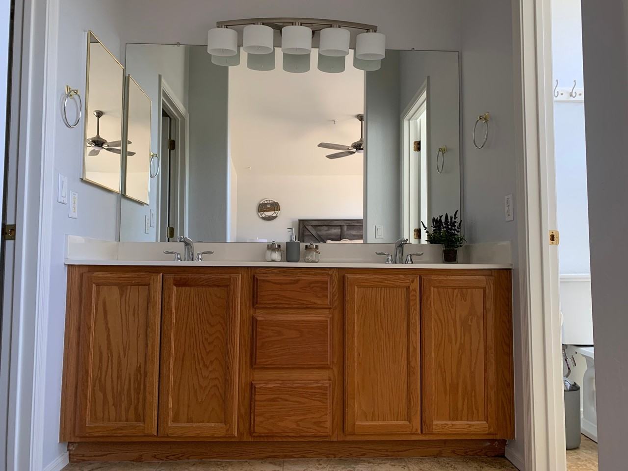 10317 E Penstamin Dr - Photo 2 of 10