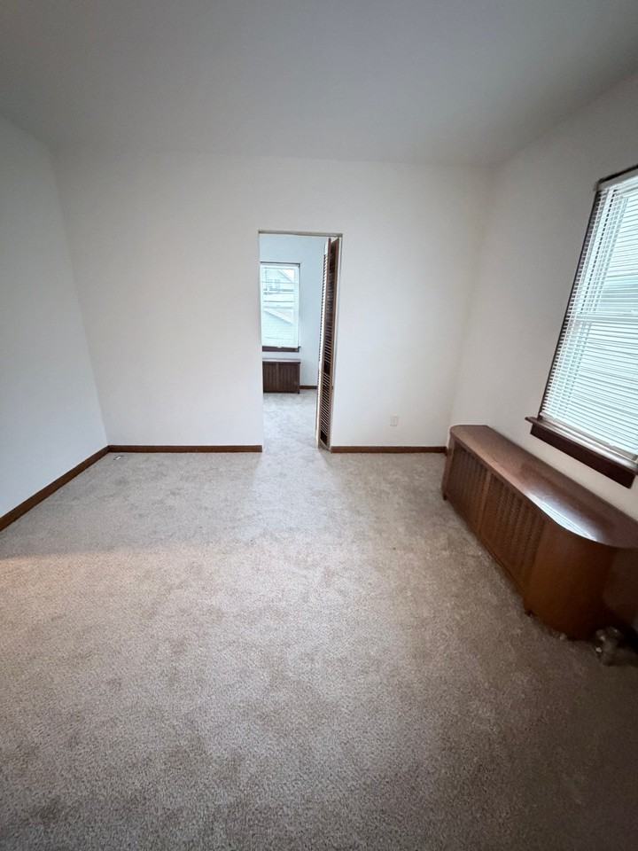 1314 121st St #REAR - Photo 7 of 11