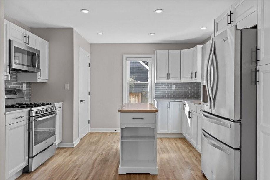 3223 S 25th St - Photo 6 of 16