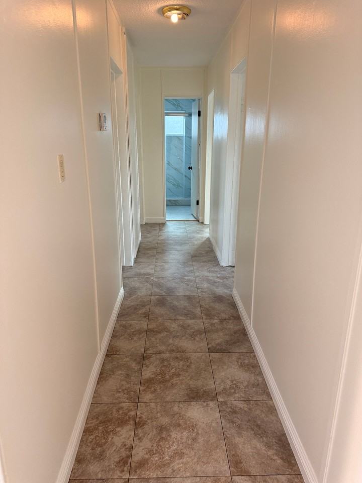 2563 W Crescent Ave - Photo 5 of 13