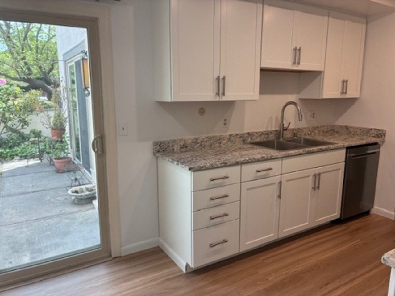 6057 Montgomery Bnd - Photo 3 of 14