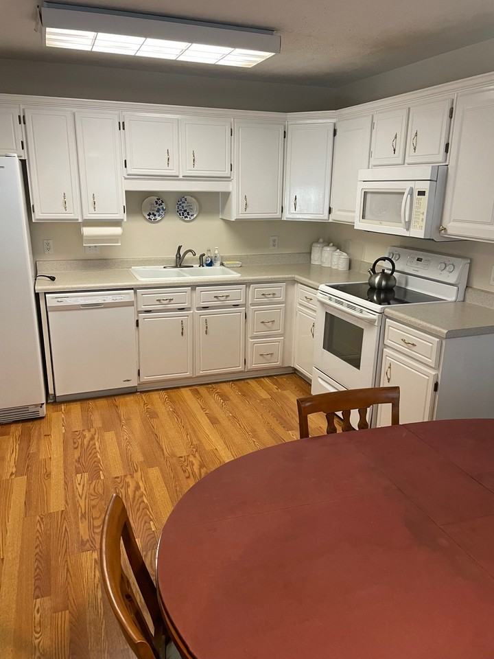 107 Travellers Ln #1 - Photo 7 of 9